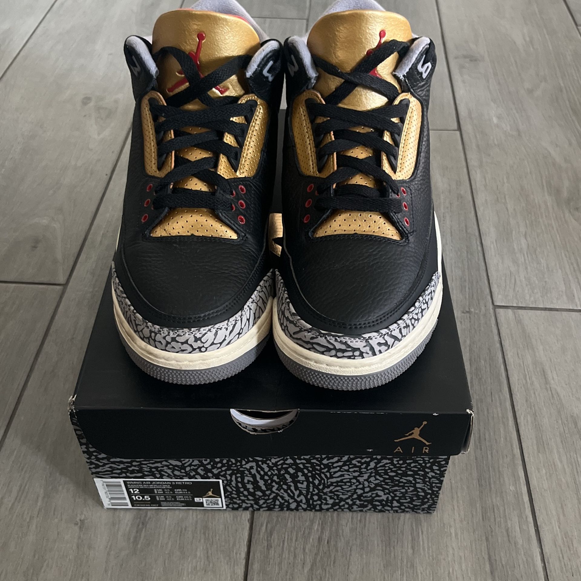 Women’s Air Jordan 3 Retro Size 12 Women, Size 10.5 Mens.