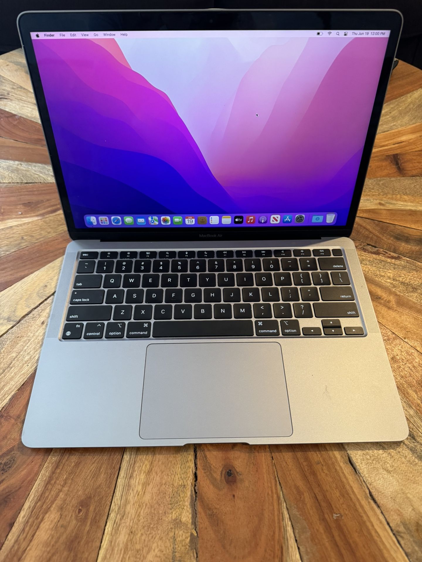 MacBook Air M1 (13”)