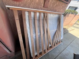 Full/queen bed frame