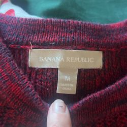 Size M Banana Republic Sweater