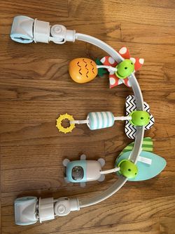 Infant Car seat / Stroller Toy Attachment