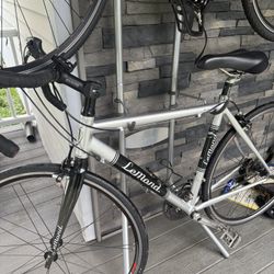 LeMond Reno 53cm Road Bike – Shimano 105/Ultegra