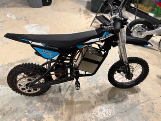 2024  Pro Spec Dirt Bike. In Great Condition With Upgrades