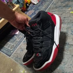Jordan Max Aura 