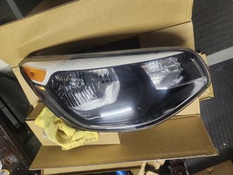 2014- 2019 Kia Soul Non Projector Head Lughts
