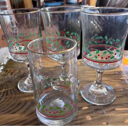 Vintage Arby Christmas Glasses