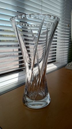 Vintage 1980's Prague 24%  Cut Lead Crystal Vase