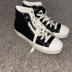 Black Floral Platform Converse
