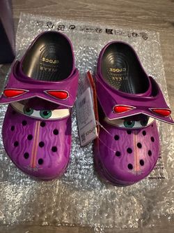 D23 2026 exclusive crocs ramone men 8/ women 9