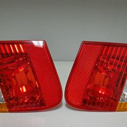2003 BMW 325i OEM rear reverse/backup lights