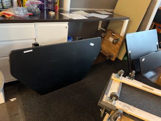 Desk riser