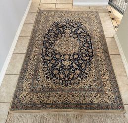 Handmade Naein carpet 🔺wool and silk🔺