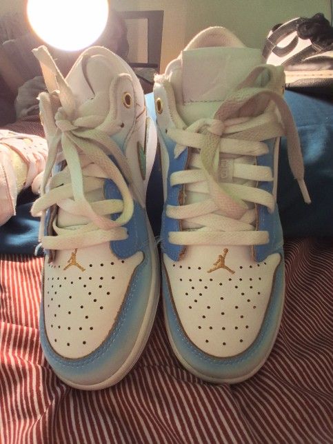 Boys Nike Youth 4.5