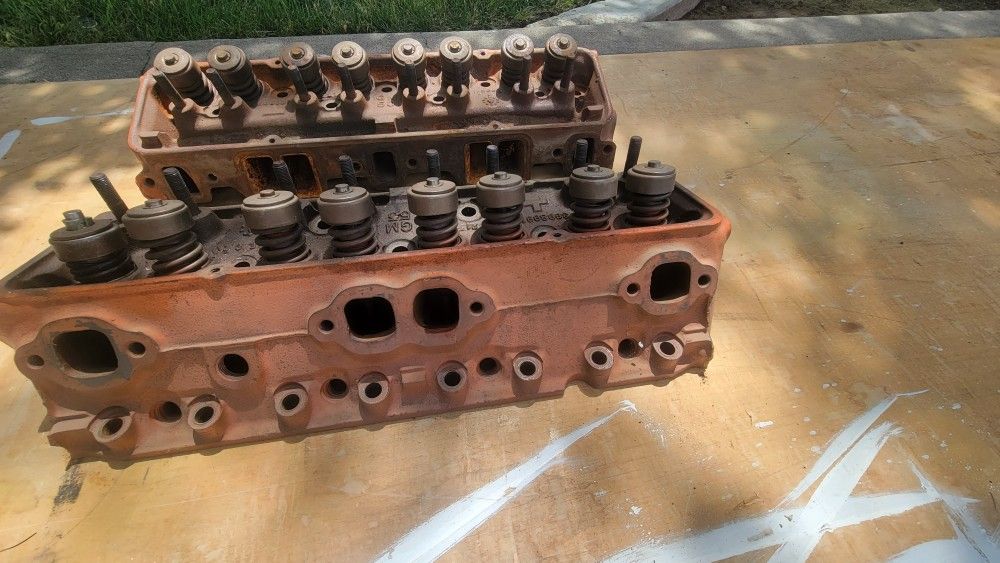 Heads 350 Chevy for Sale in Fresno, CA OfferUp