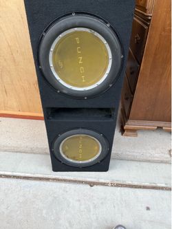 Subwoofers (Rockford Fosgate P2)