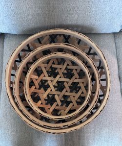 Wall basket decor