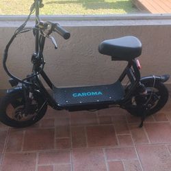 Caroma scooter