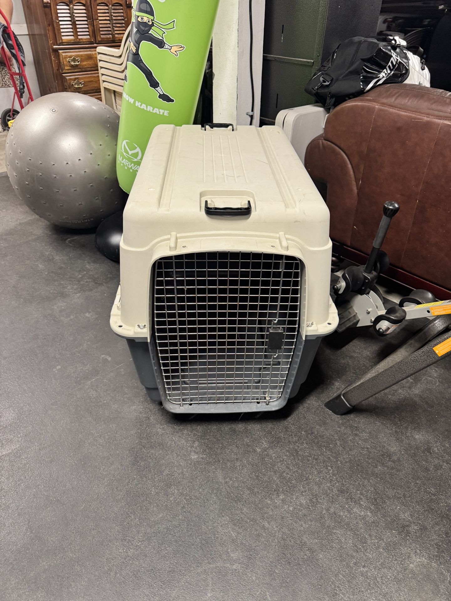 XXL Dog Crate