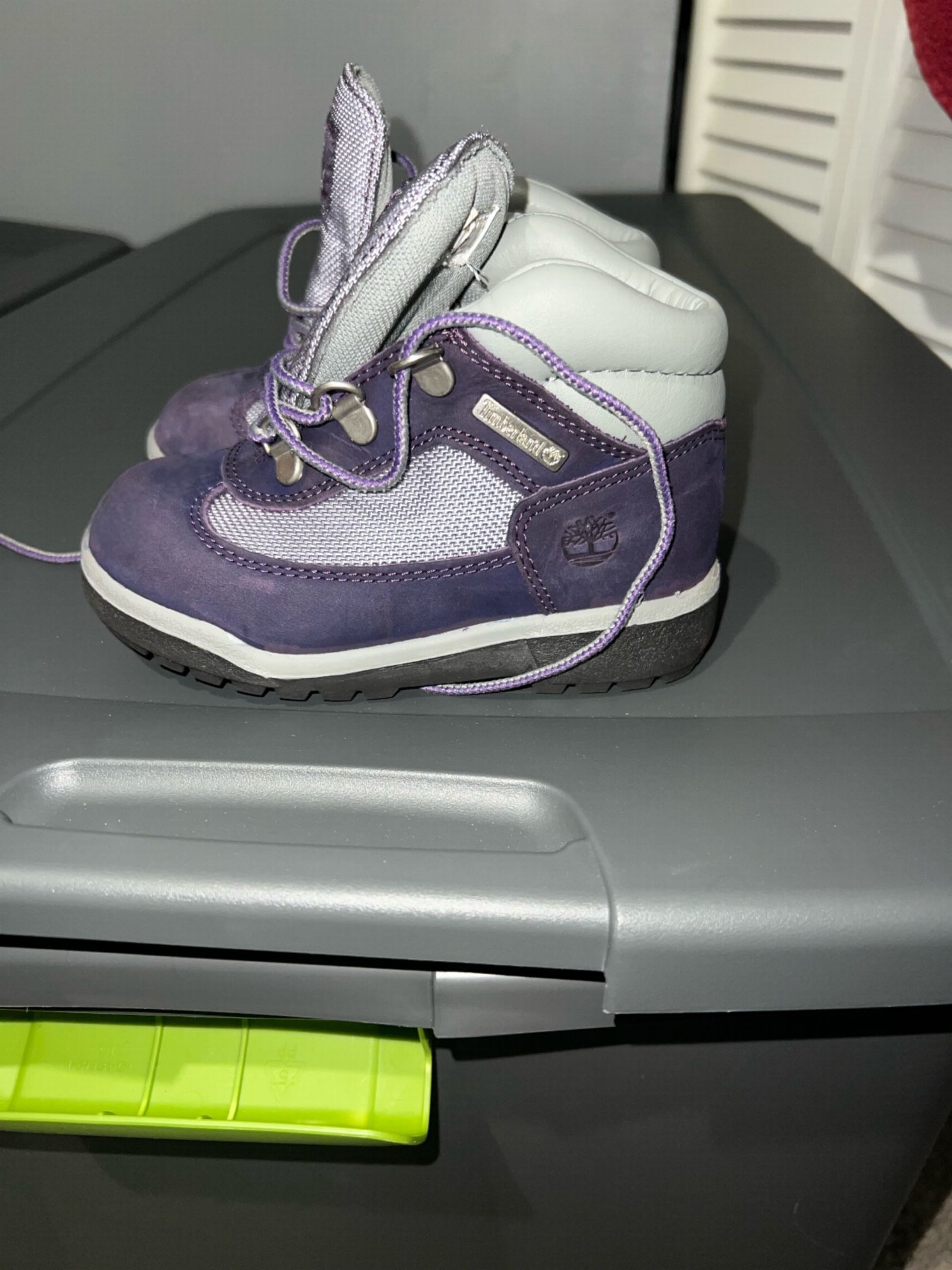 Kids Timberland 9.5 C