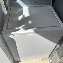BRAnd New -Top Loading  Whirlpool Washing Machine .