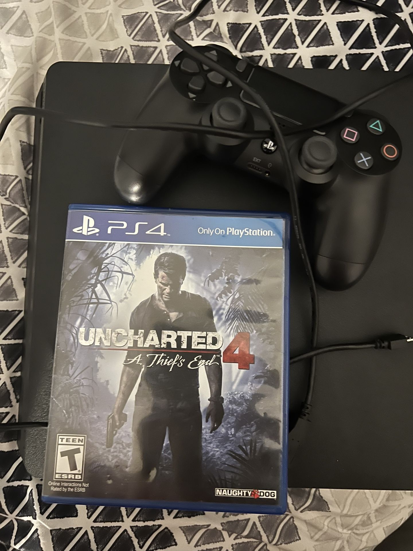 PS4