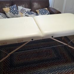 Custom CraftWorks Classic Series 30" Athena portable massage table