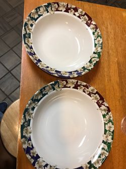 2 serving bowls bob Timberlake nature study 165 old Salem collection international tableworks