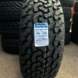 35/1250/20 Llantas Maxtrek