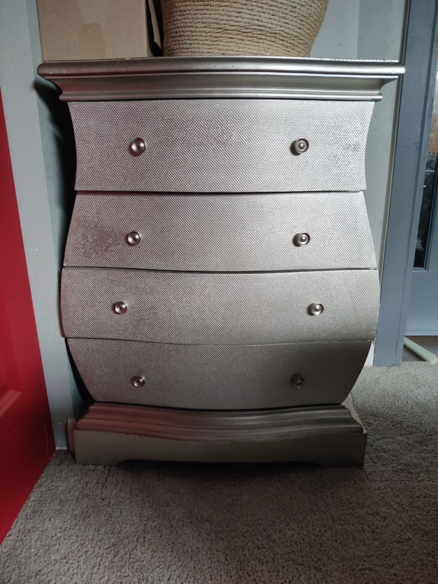 Gold Dresser