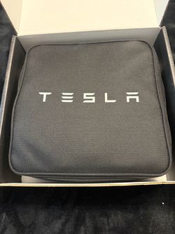 Tesla Charging Cable