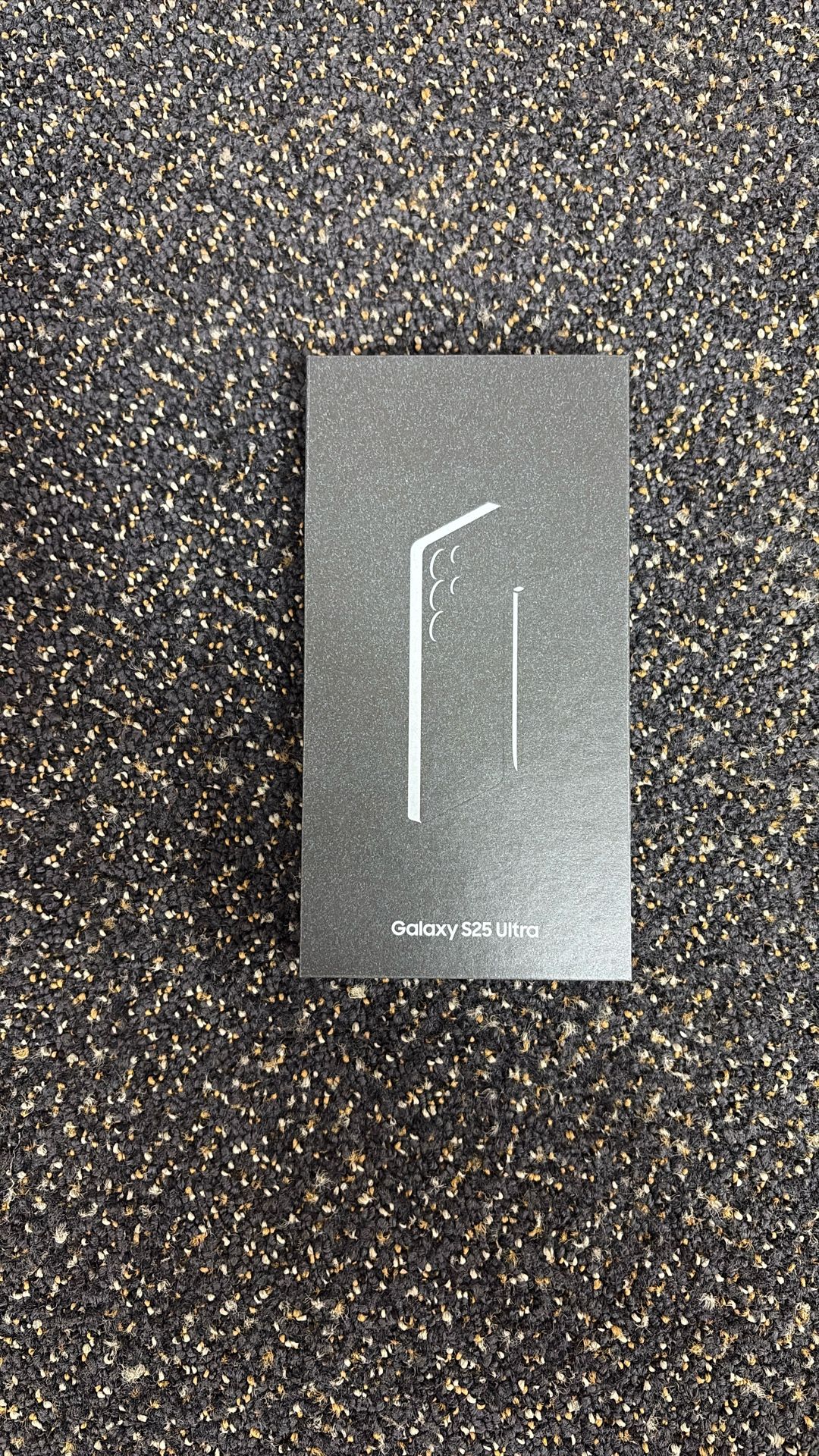 Galaxy S25 Ultra Brand New