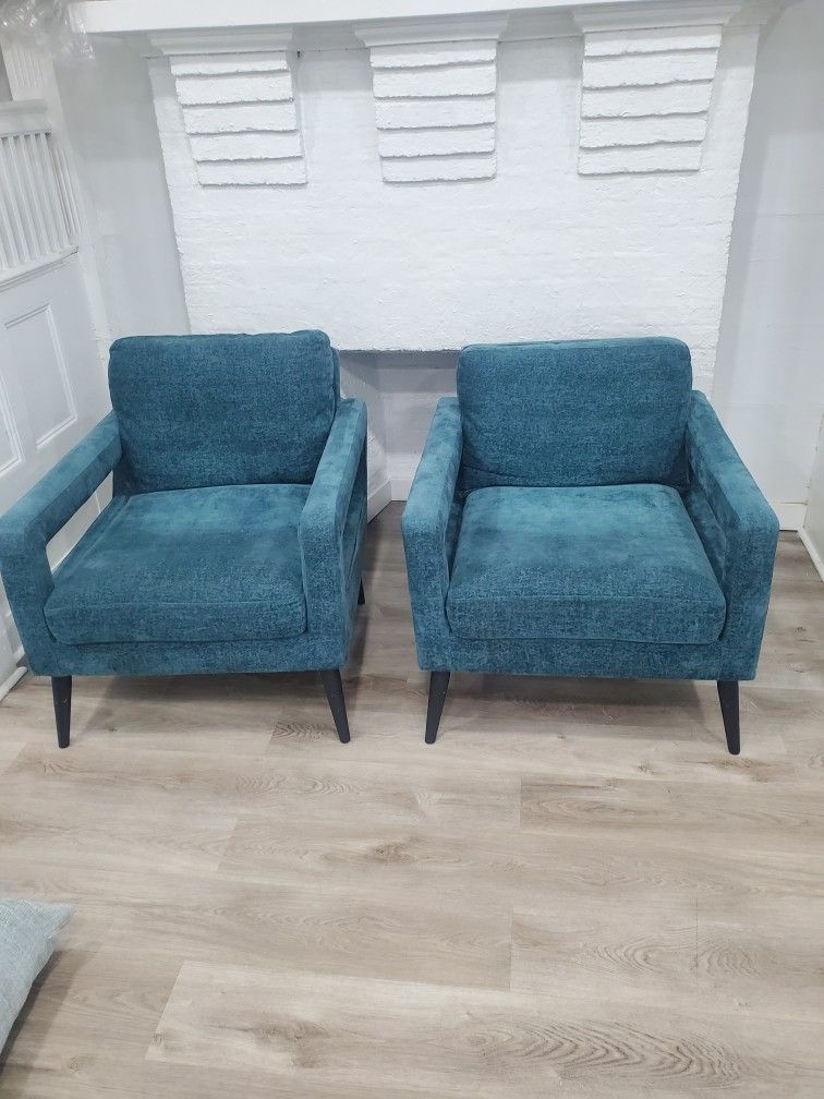 2 Chairs