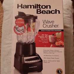 Hamilton Beach Wave Crusher® Multi-Function Blender with Mess-free