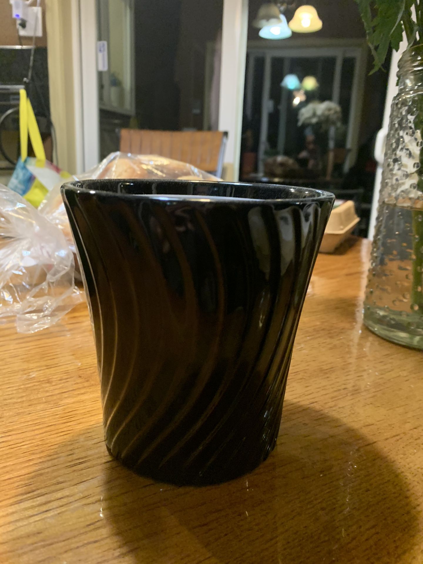 Black ceramic plant holder