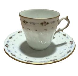 Richard Ginori Italy Capri Tea Cup & Saucer Scalloped Edge Gold Trim Floral