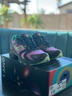 Jae Tips x Saucony