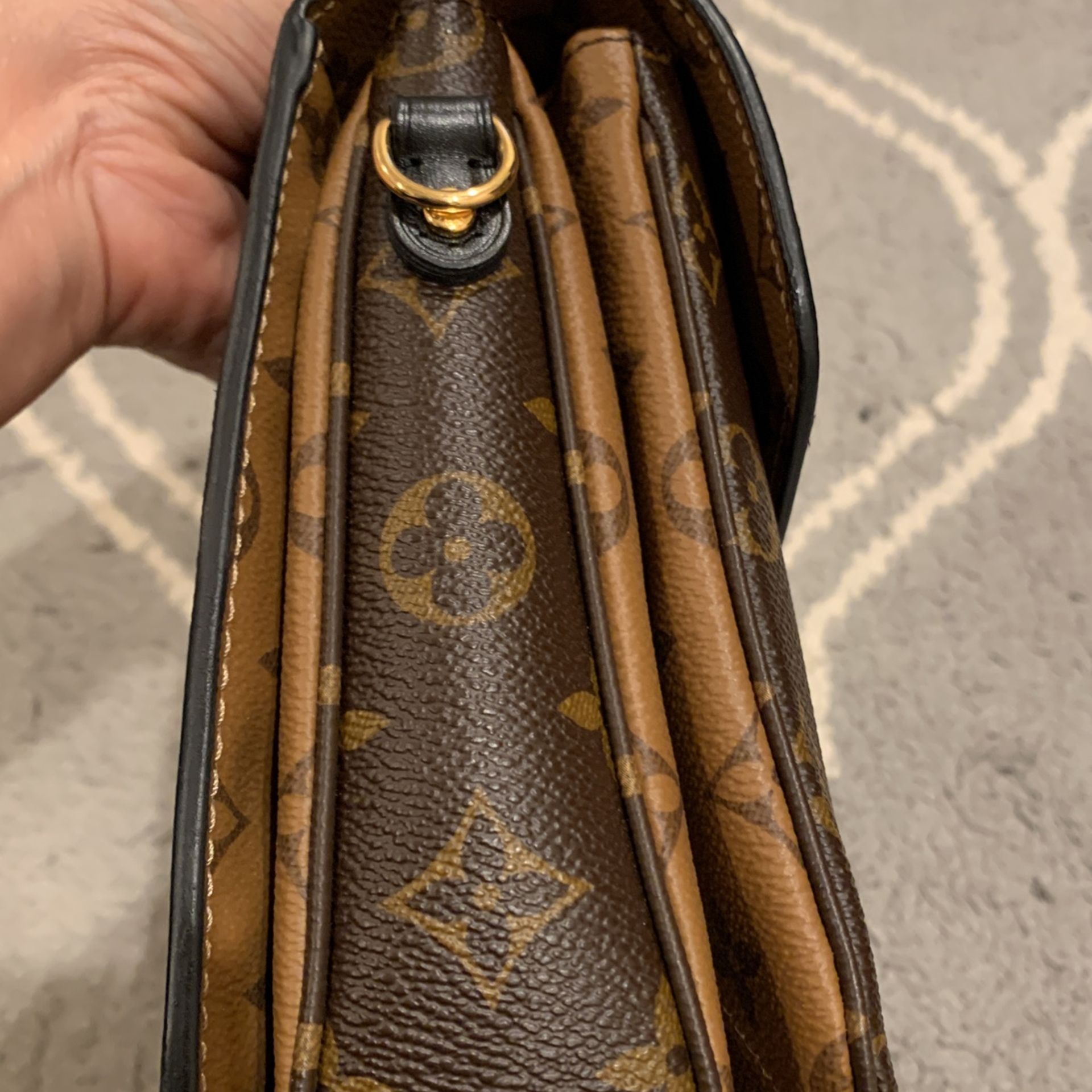 Louis Vuitton upside down LV logo pocket tee for Sale in Cupertino, CA -  OfferUp