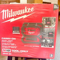 Milwaukee M18 18V Lithium-Ion Cordless 3600-Watt/1800-Watt Battery Powered Power Supply