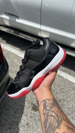 Jordan 11 Bred Low 230$ Size 9.5