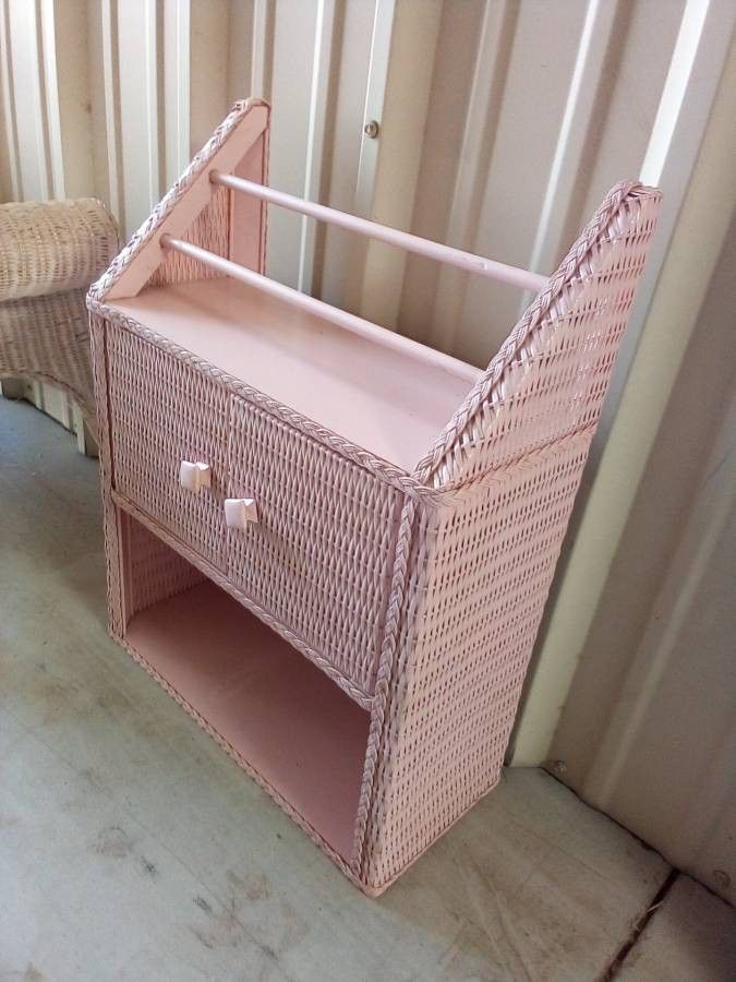 Wicker Indoor Furniture Ottoman Foot Rest Bathroom Cabinet Storage Drawers Shelf Vintage Antique Shabby Chic Toiletries