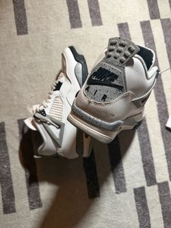 Jordan 4 Retro White Cement (2025)