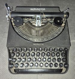Remington Remette Vintage Portable Typewriter