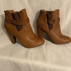 Sporty Casual Caramel Ankle Boots