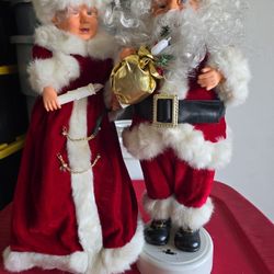 Santa And Mrs Clause