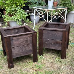 Cedar Square Planters Red Mahagany Stain Wooden Box Set Of 2