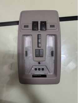2010-2012 Cadillac SRX Dome Light