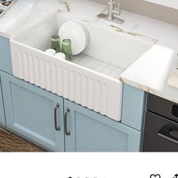 Farmers kitchen sink white porcelain brand new