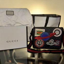 Used Black GG Supreme Canvas Night Courrier Flap Messenger Bag