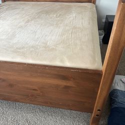 King Bed Fram And Mattress 