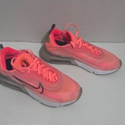 Nike Air Max 2090 Women's Size 8 Running Shoes Lava Glow Colorway